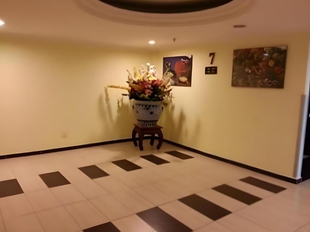 Klang Histana Hotel Exterior foto