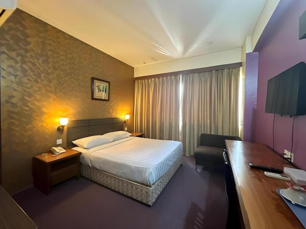 Klang Histana Hotel Exterior foto