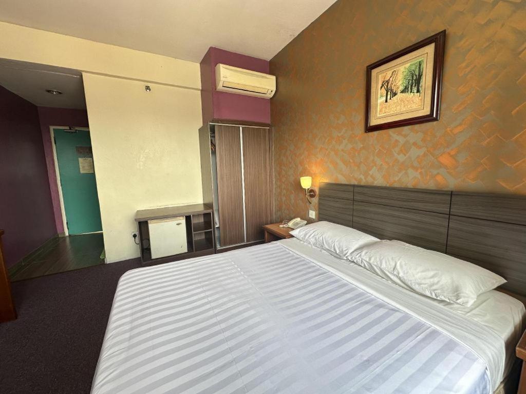 Klang Histana Hotel Exterior foto